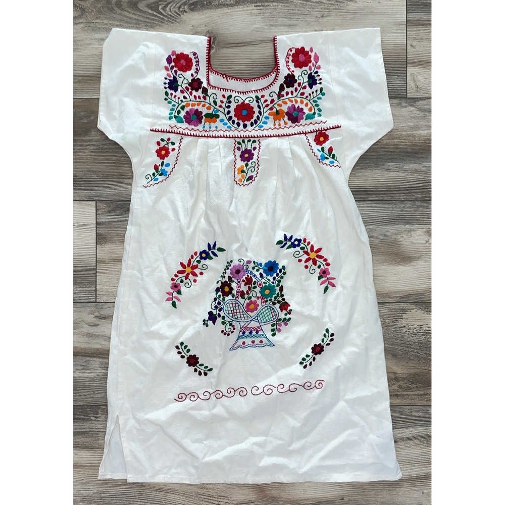 Handmade Puebla Mexican Embroidered Cotton Boho Dress White Floral Short Sleeve